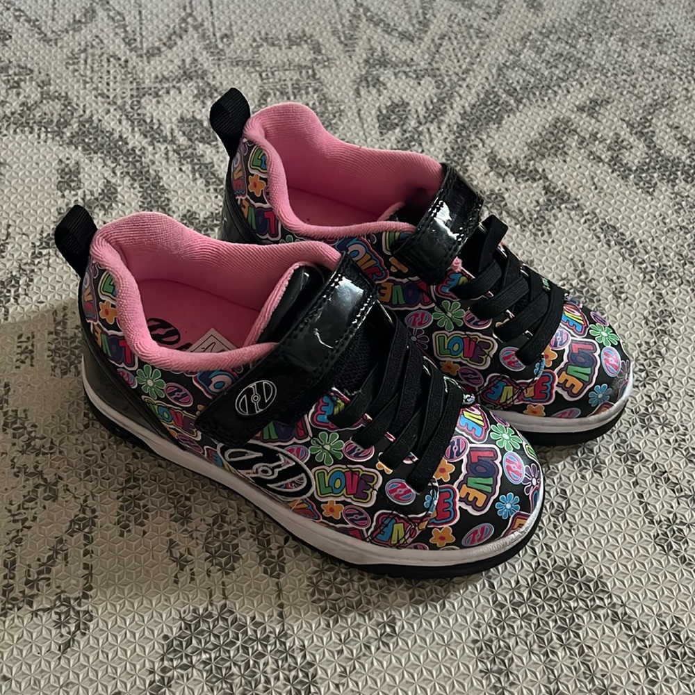 Heelys size Youth 1